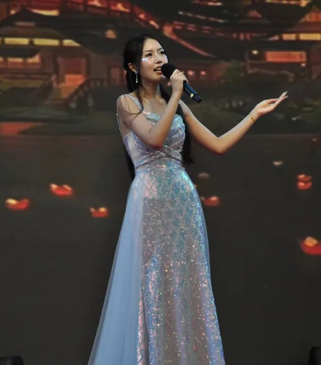 “医别仲夏 青春启航”：学校第四届社团嘉年华暨社团展精彩来袭